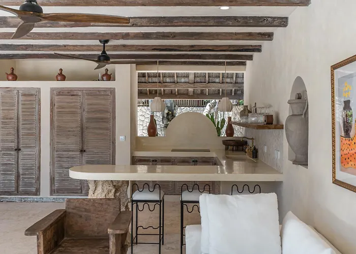 Onsa Pererenan Villa *